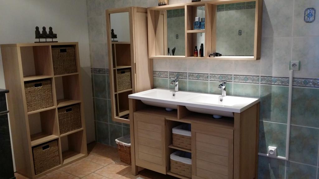 Les Portes Du Soleil Bed & Breakfast Capestang Luaran gambar